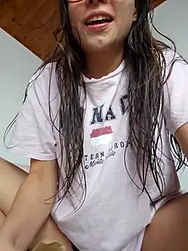mmm-Virginia from StripChat