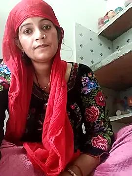 Mohni_love from StripChat is Freechat