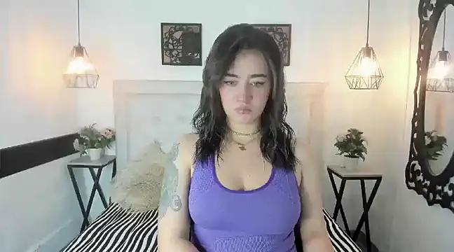 Molly_25 from StripChat