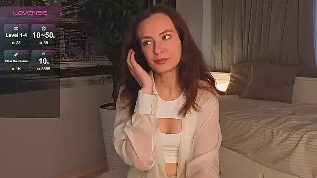 Discover our girls online shows and discover the company of countless livestreamers, with stunning shapes, sex toys and more.