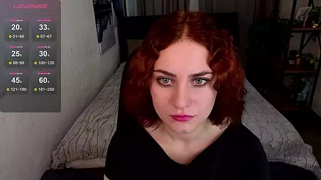 molly_royng from StripChat is Freechat