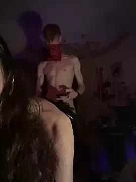 mollyEXD from StripChat
