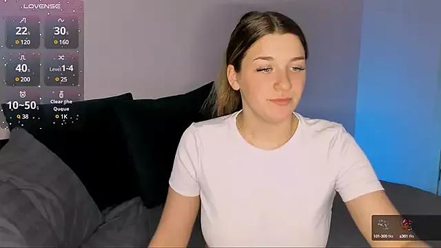 MollyMi0 from StripChat
