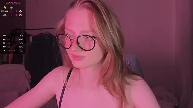 mollytuck from StripChat