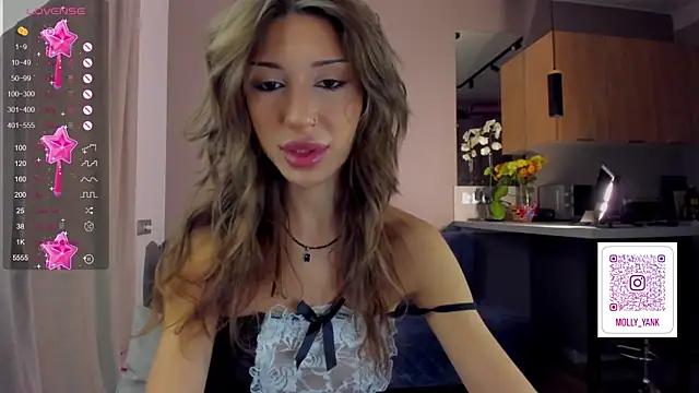 mollyyank from StripChat