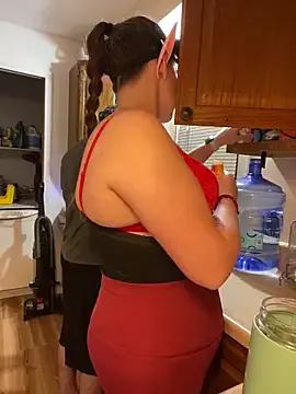 Mommasaurrex webcams show profile image 