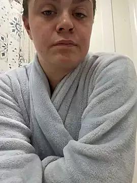 mommyxxmilkerxx from StripChat