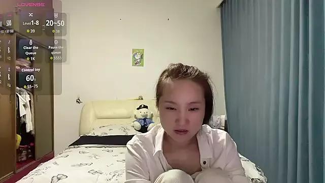 Momo-999 from StripChat