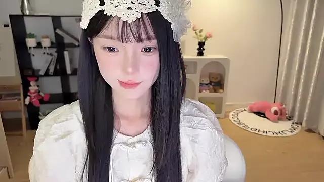 Momo-xx from StripChat