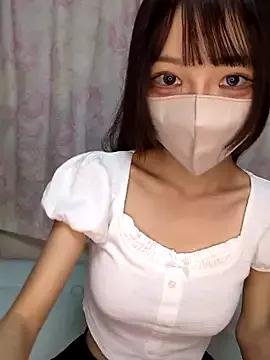 MOMOxxx from StripChat