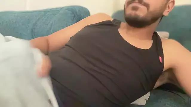 Mooka69 from StripChat