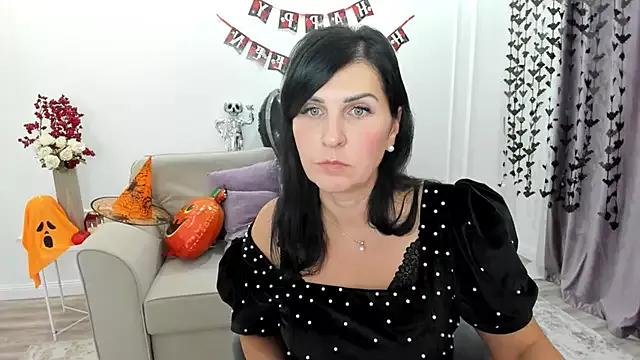 Moon_Veloure1 from StripChat