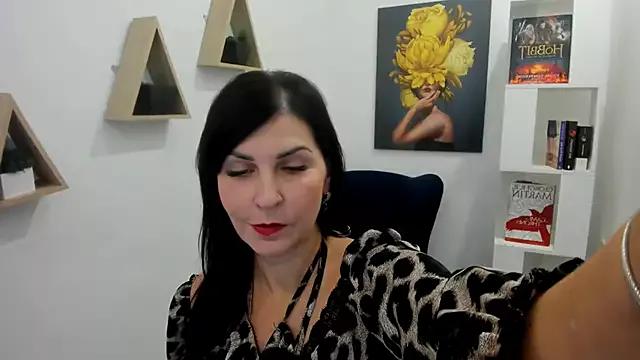 Moon_Veloure1 from StripChat is Freechat