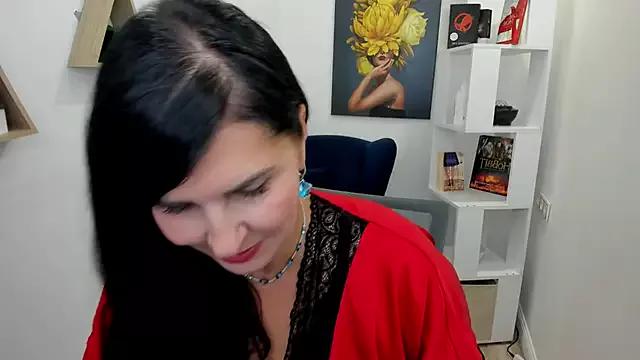 Moon_Veloure1 from StripChat