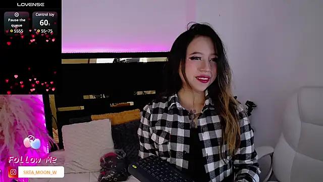 Moon_Water__ from StripChat