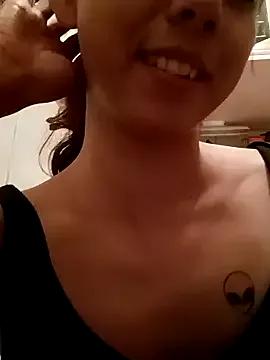 MoonBlueSex from StripChat is Freechat