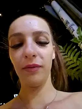 MoonedByEva from StripChat