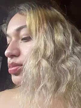 mooniebarbie1 from StripChat