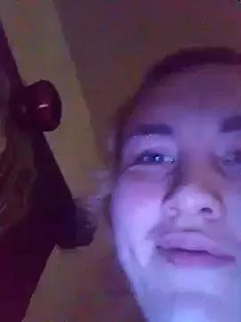 MoonIrene from StripChat