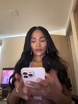 moonlight_j from StripChat