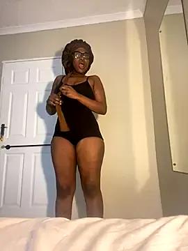 Photos of Moonzy77 from StripChat is Private