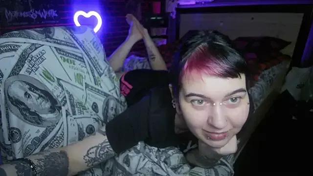 MoorderxDoll from StripChat