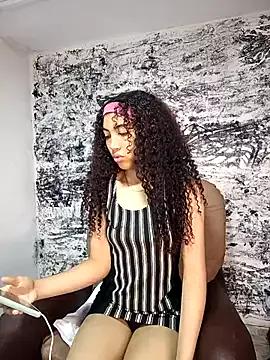 Morenblue from StripChat is Freechat