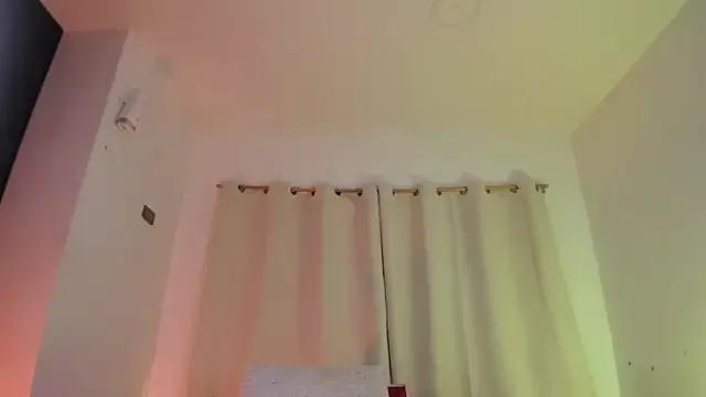 mrhot_night from StripChat is Freechat