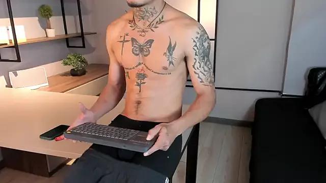 MrJustin_ from StripChat is Freechat