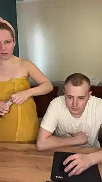 MrMrsRight from StripChat