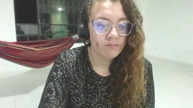 Mrs_agatha from StripChat is Freechat