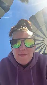 MrsSizzle from StripChat