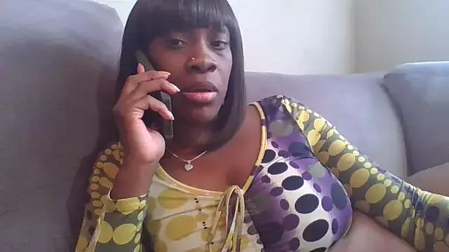 MsJuicy from StripChat is Freechat