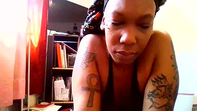 MsSapPhire500 from StripChat