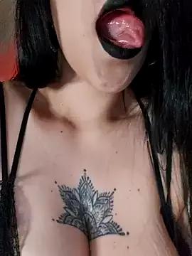 MsSuckuBust from StripChat