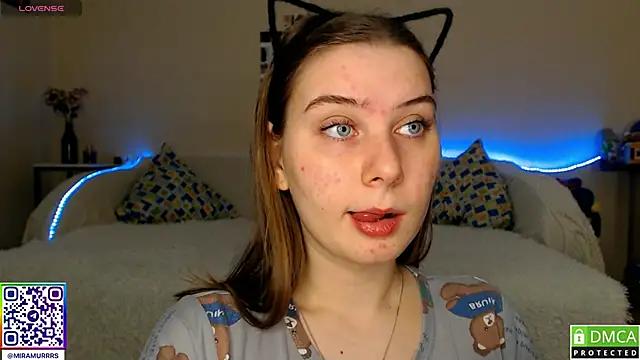 MurrrWorren from StripChat