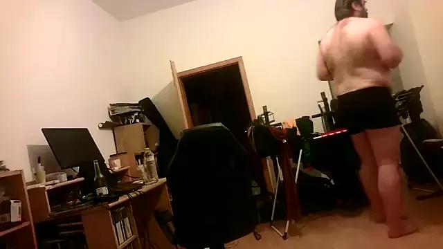musculardaddybear89 from StripChat is Freechat