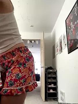 mydogsarebarking4u from StripChat is Freechat