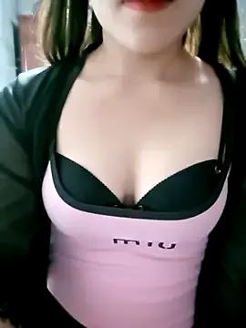 Mymy06 webcams show profile image 