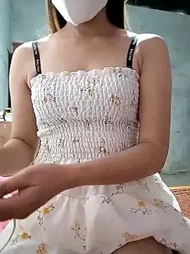 mymy06 from StripChat