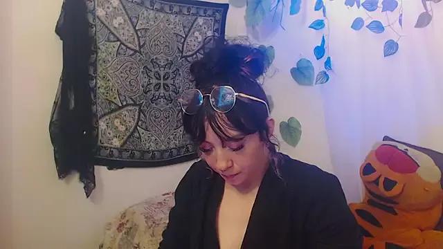 MysticNight_ from StripChat is Freechat