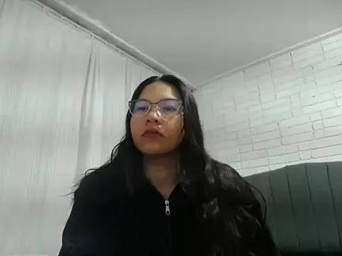Naia_Stant from StripChat