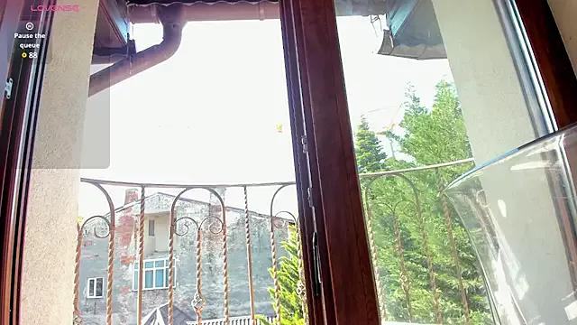 Naila18 webcams show profile image 