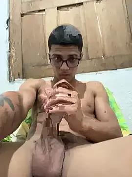 Naka300 from StripChat