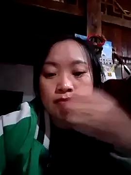 Nana-hi from StripChat
