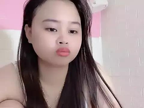 Nana218 from StripChat