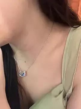 Nana_kute20 from StripChat