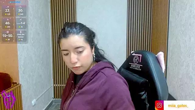 NANAKY_TAY from StripChat