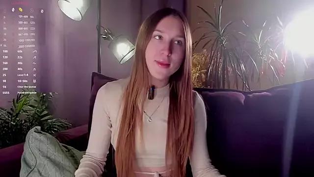 NanaMertins from StripChat is Freechat