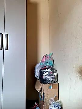 Nandasant09 from StripChat